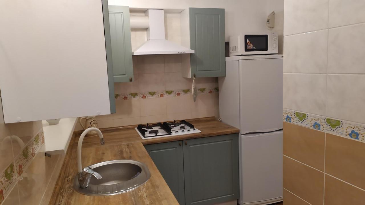 Loft House Aparthotel Одеса Екстериор снимка